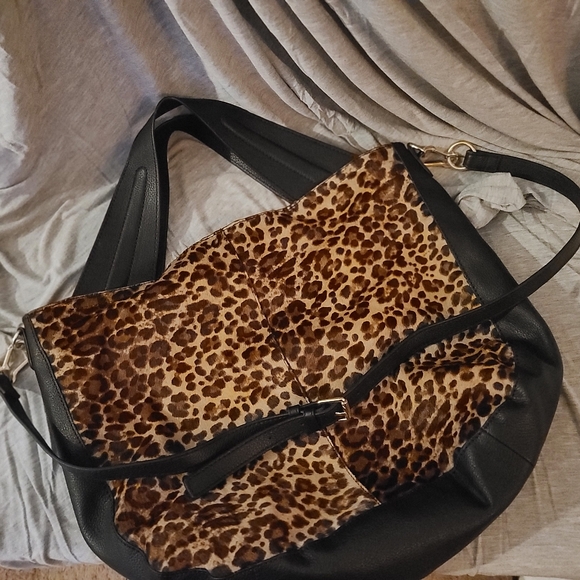 Black leather Vince Camuto bag - Picture 5 of 5